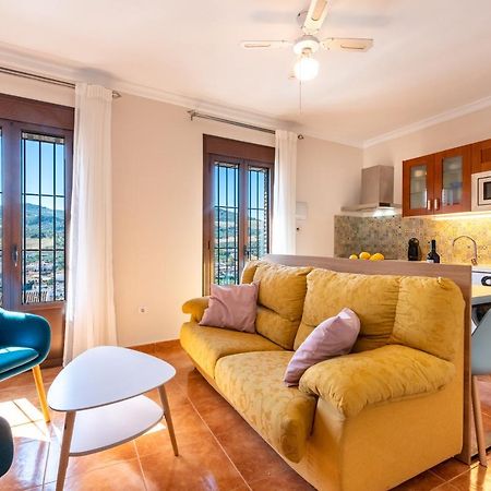Casa Angelita Caminito Del Rey, Duplex Con Terraza En El Centro De Andalucia Pensionat Valle de Abdalagís Eksteriør billede