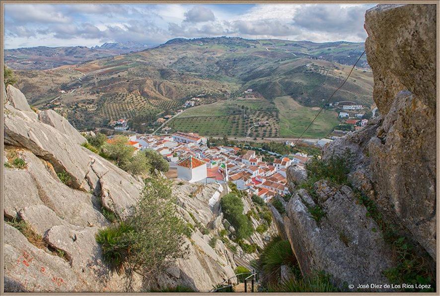 Casa Angelita Caminito Del Rey, Duplex Con Terraza En El Centro De Andalucia Pensionat Valle de Abdalagís Eksteriør billede